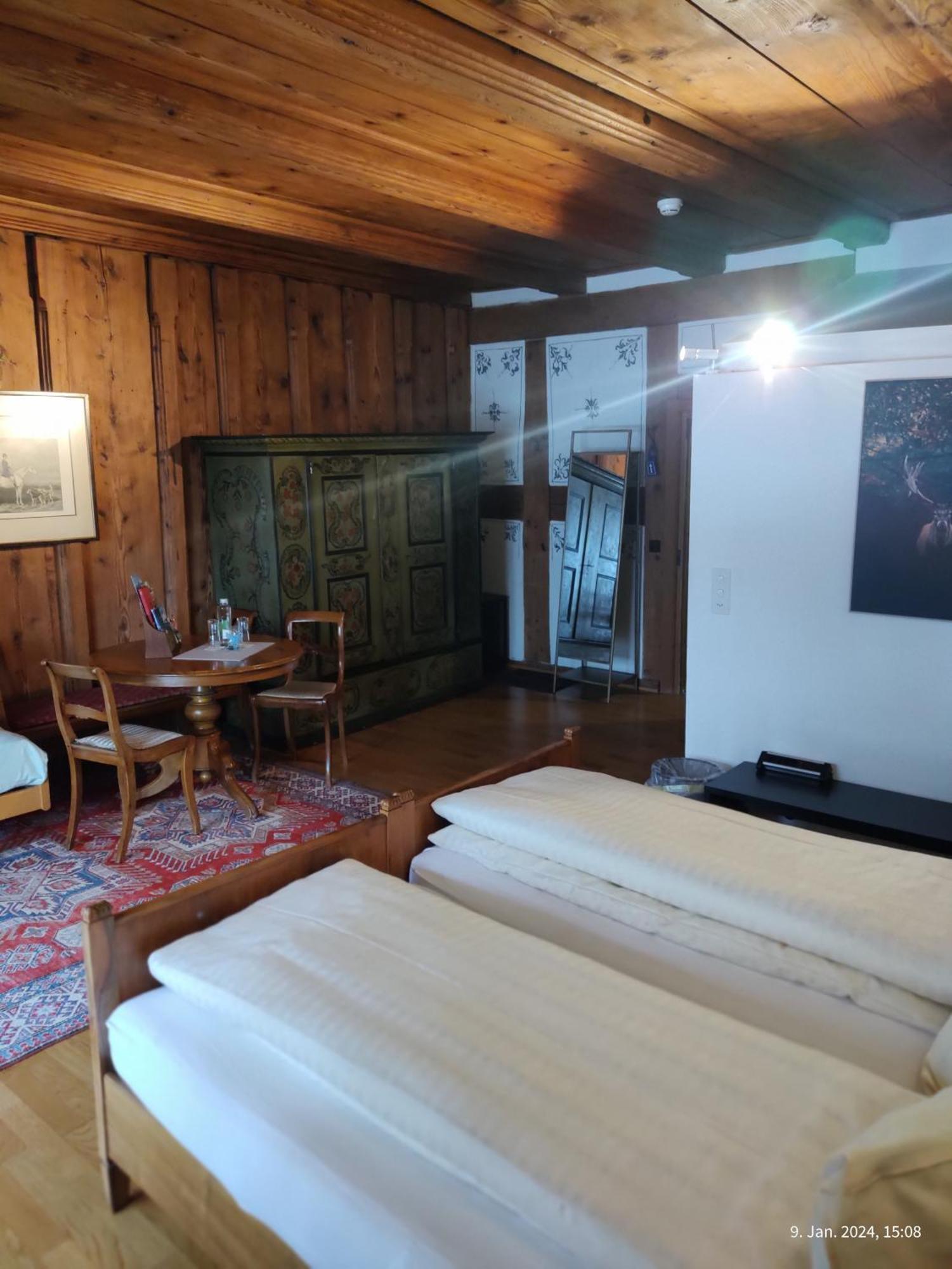 Gasthaus "Hotel Hirschen" Beromünster Εξωτερικό φωτογραφία